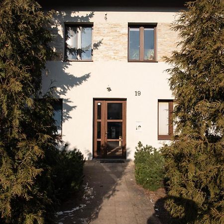 Home Studio Z Ogrodkiem Krakow Luaran gambar